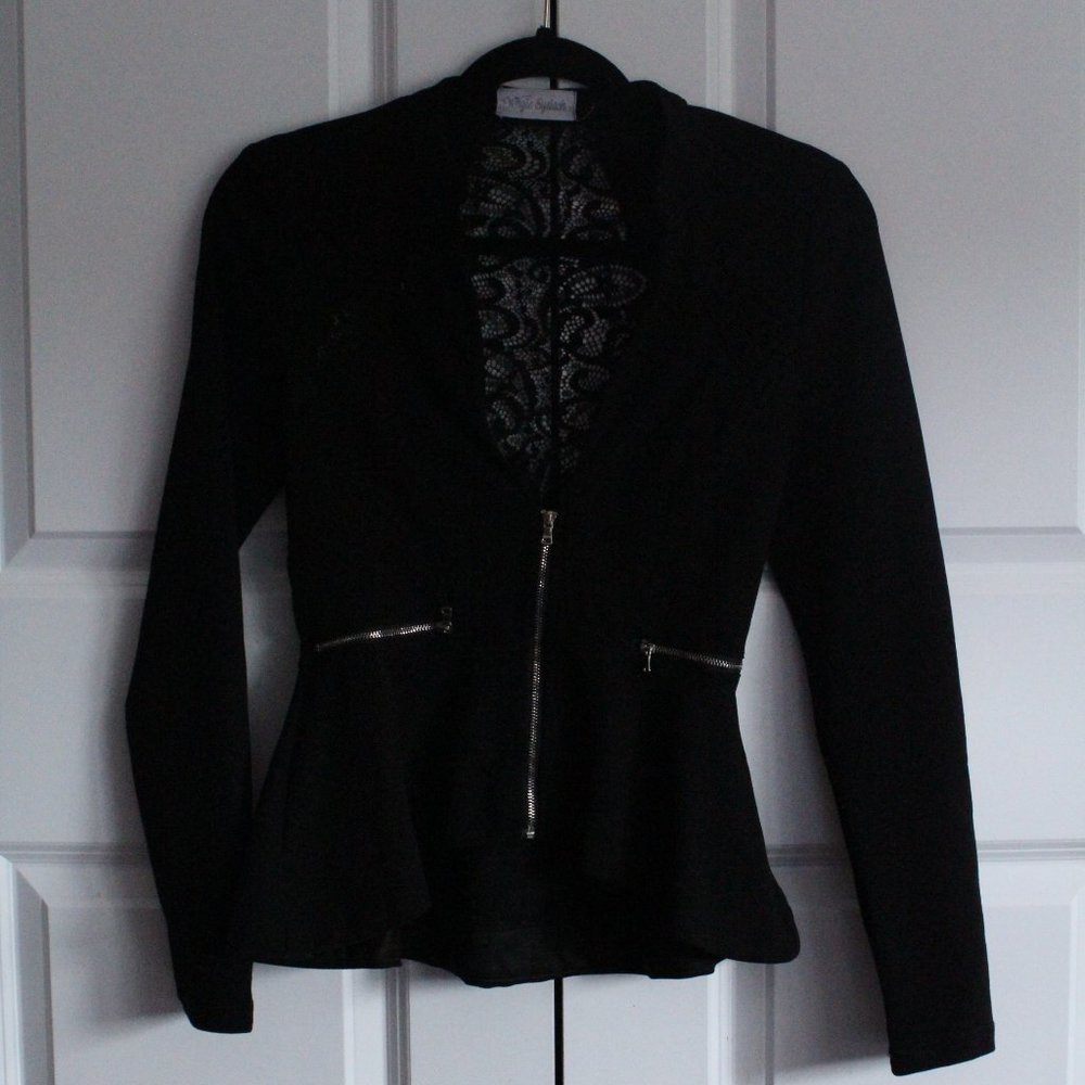 Black chic blazer